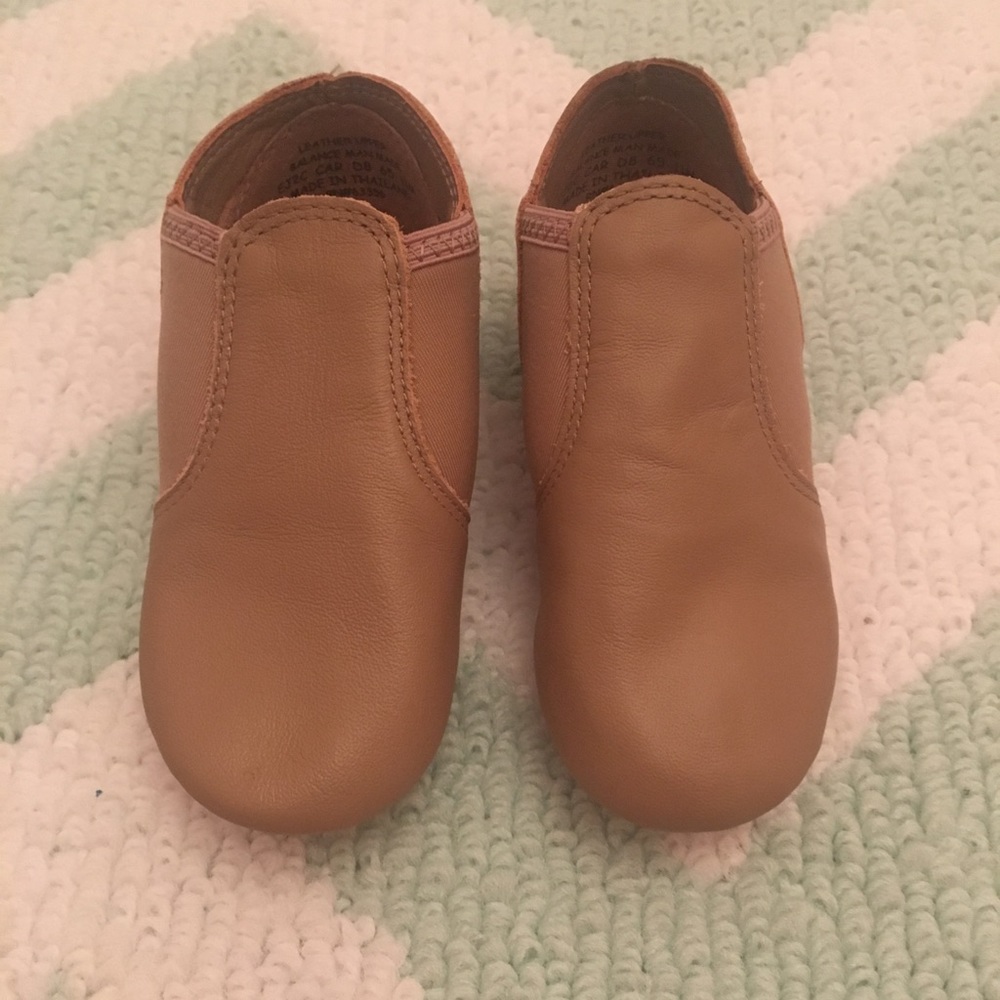 Capezio Jazz shoes size 11 girls